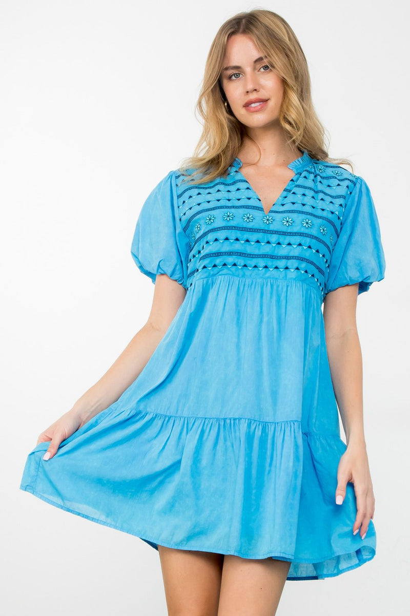 Minnie Short Sleeve Tiered Dress – Notice: Accessories for Living